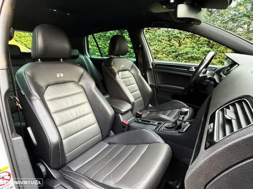 VW Golf R 4Motion BlueMotion DSG - 13