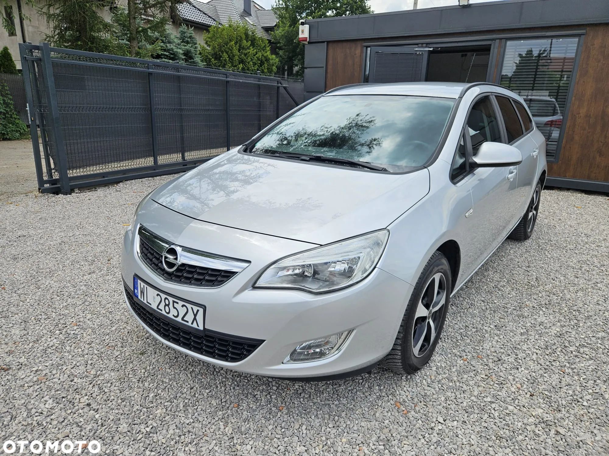Opel Astra 1.4 Sports Tourer ecoFLEX Design Edition - 1