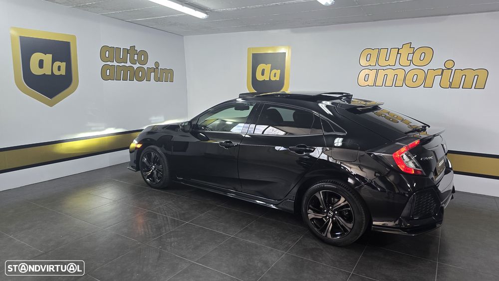 Honda Civic 1.5 i-VTEC Sport Plus - 14