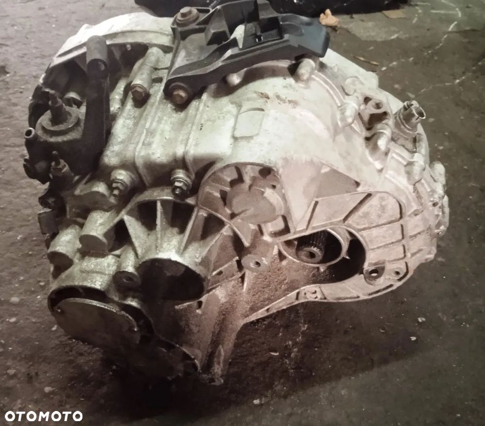 Skrzynia biegów na części KCR Volkswagen T5 - 3