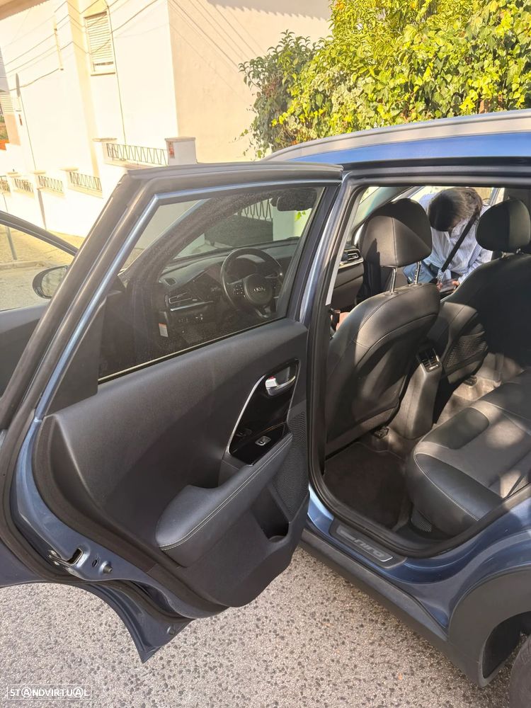 Kia Niro 1.6 GDi HEV Tech - 11