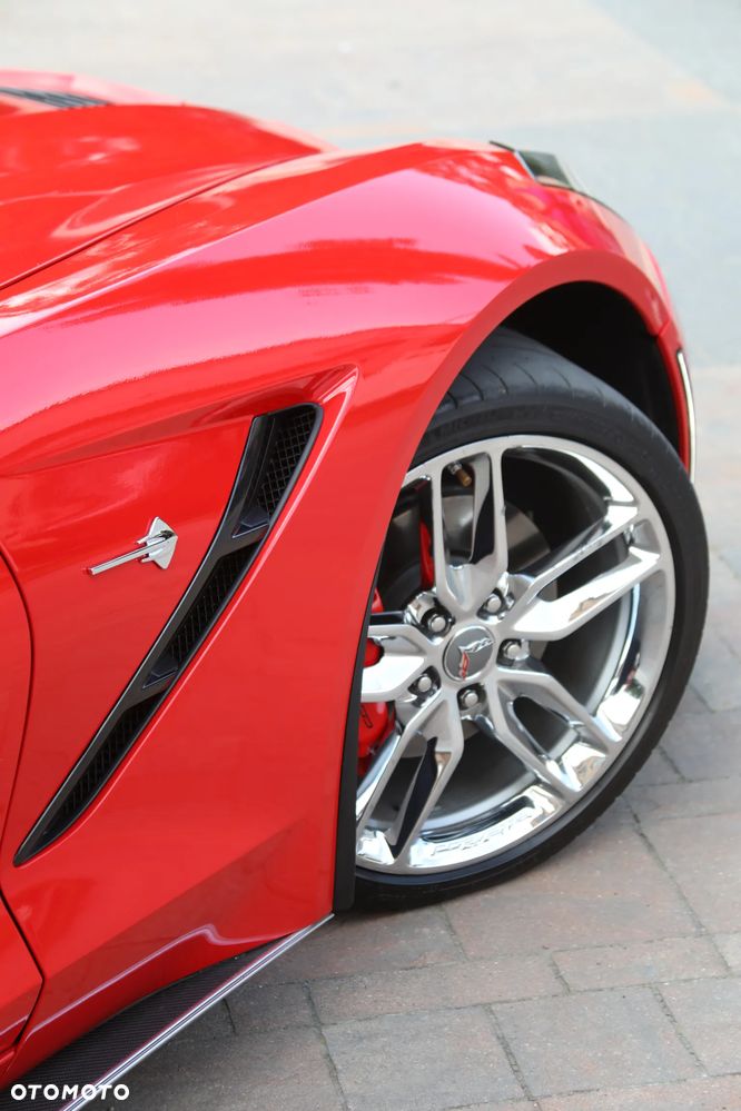 Chevrolet Corvette Stingray 2LT 6.2 V8 Automatik - 21