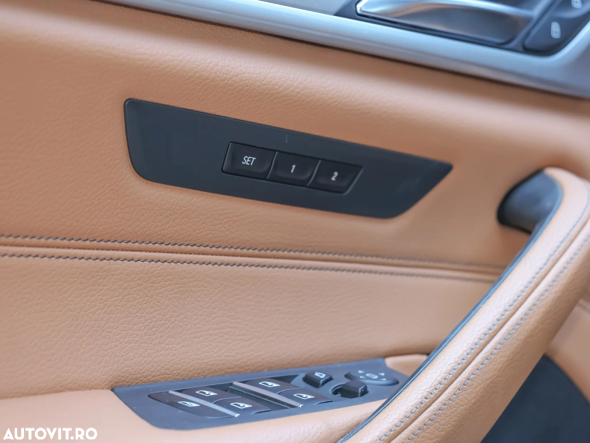 BMW Seria 5 520i AT - 17