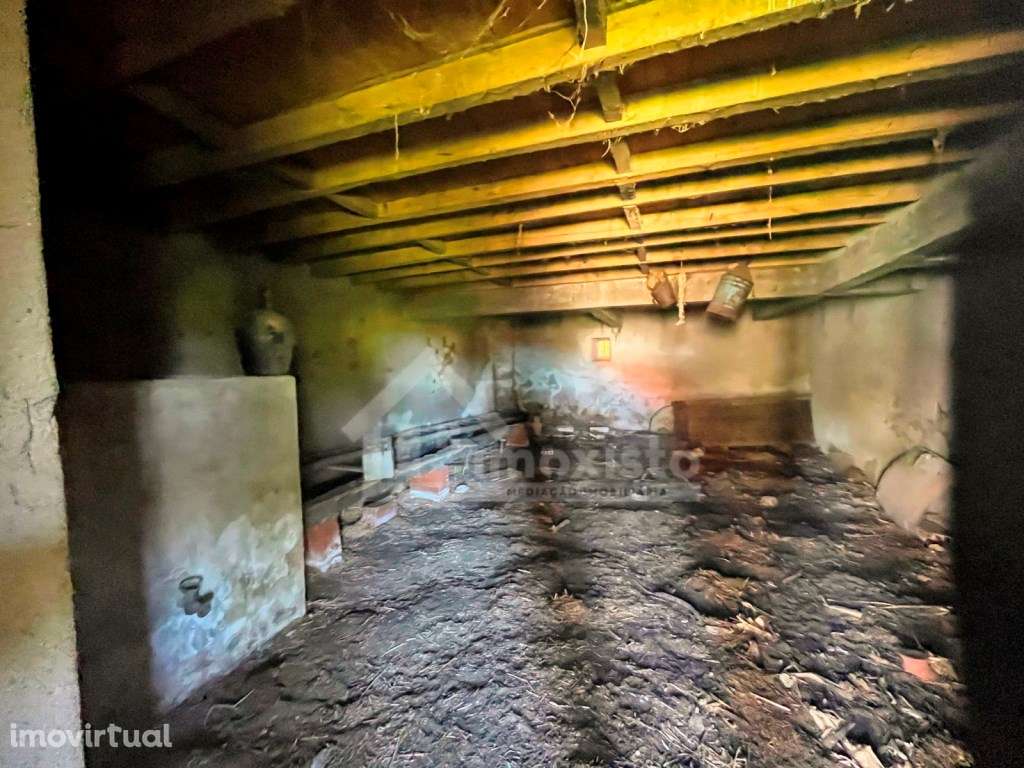 Moradia de campo para remodelar em Figueiró dos Vinhos - Grande imagem: 5/21