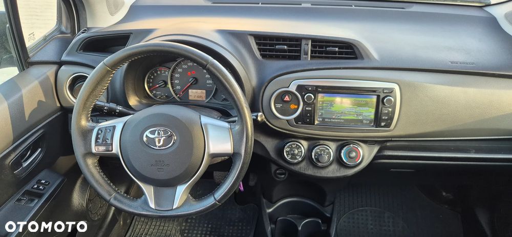 Toyota Yaris 1.0 Life - 10