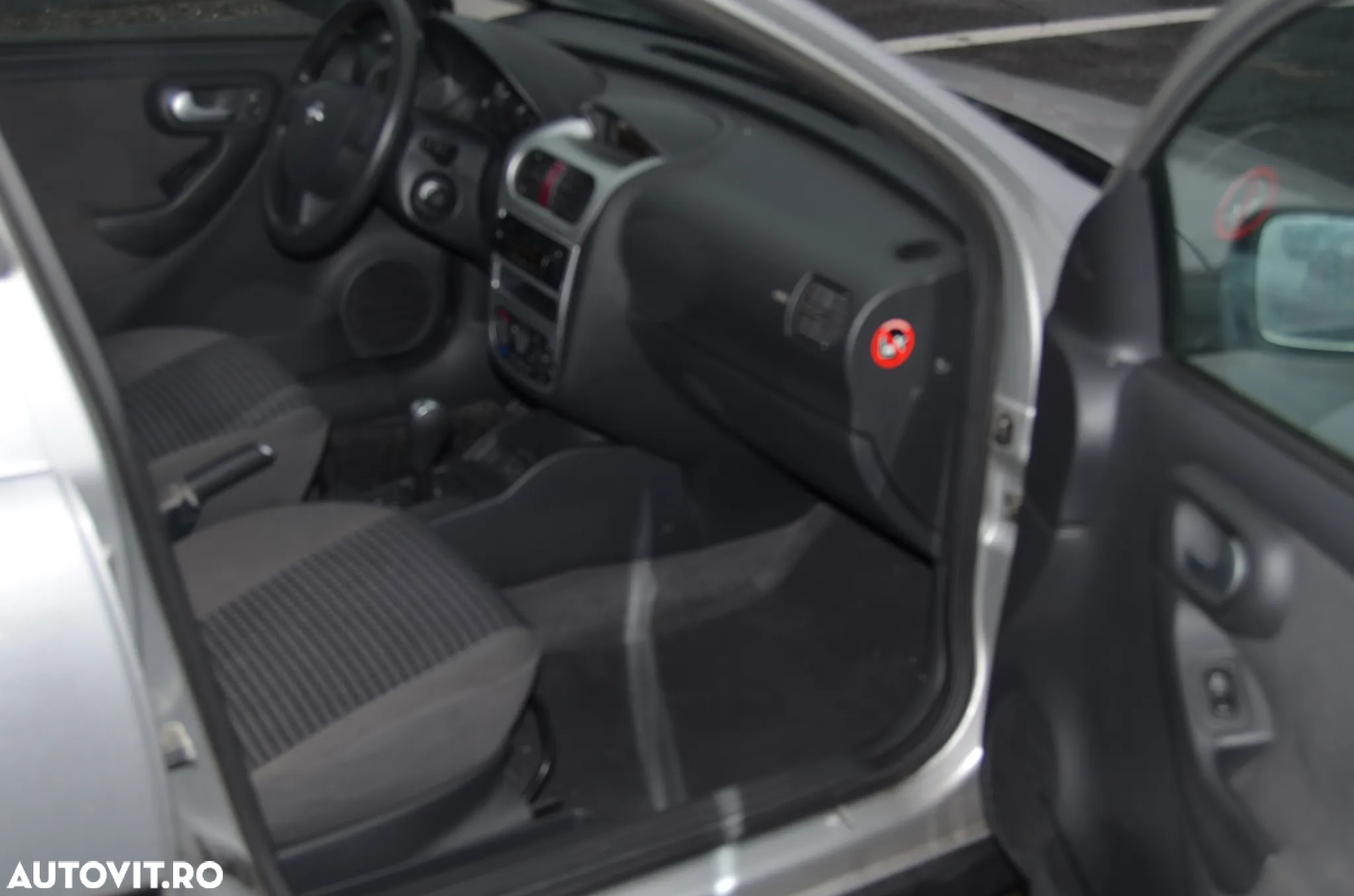 Opel Corsa 1.2i Easytronic Enjoy - 13