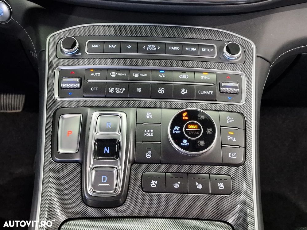 Hyundai Santa Fe 1.6 Plugin-Hybrid 4WD Prime - 13