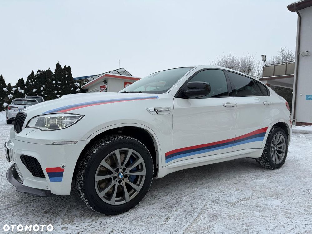 BMW X6M - 10