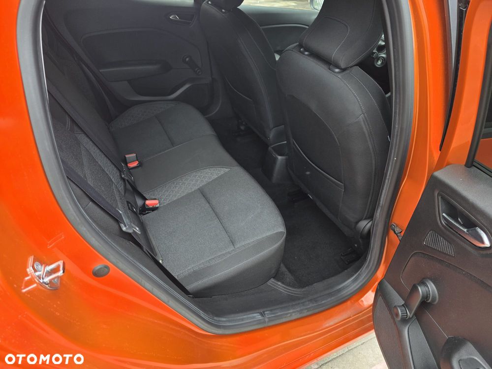 Renault Clio TCe 90 INTENS - 28
