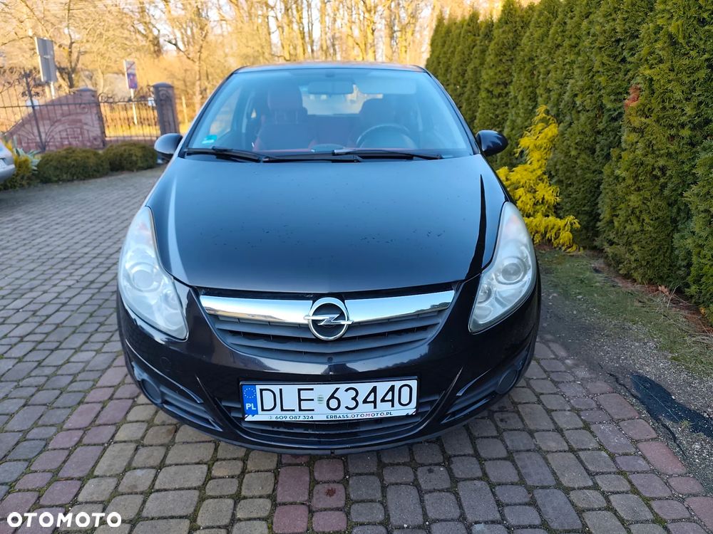 Opel Corsa 1.4 16V Essentia - 8