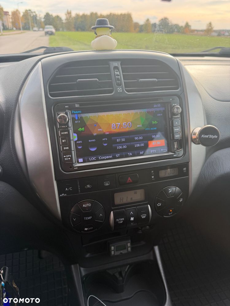 Toyota RAV4 - 13