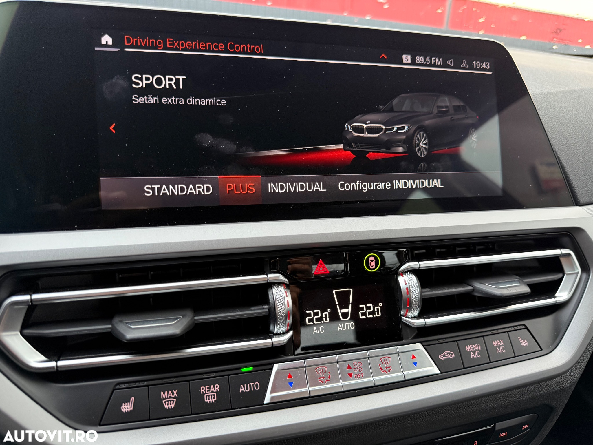 BMW Seria 3 330d Aut. Sport Line - 34