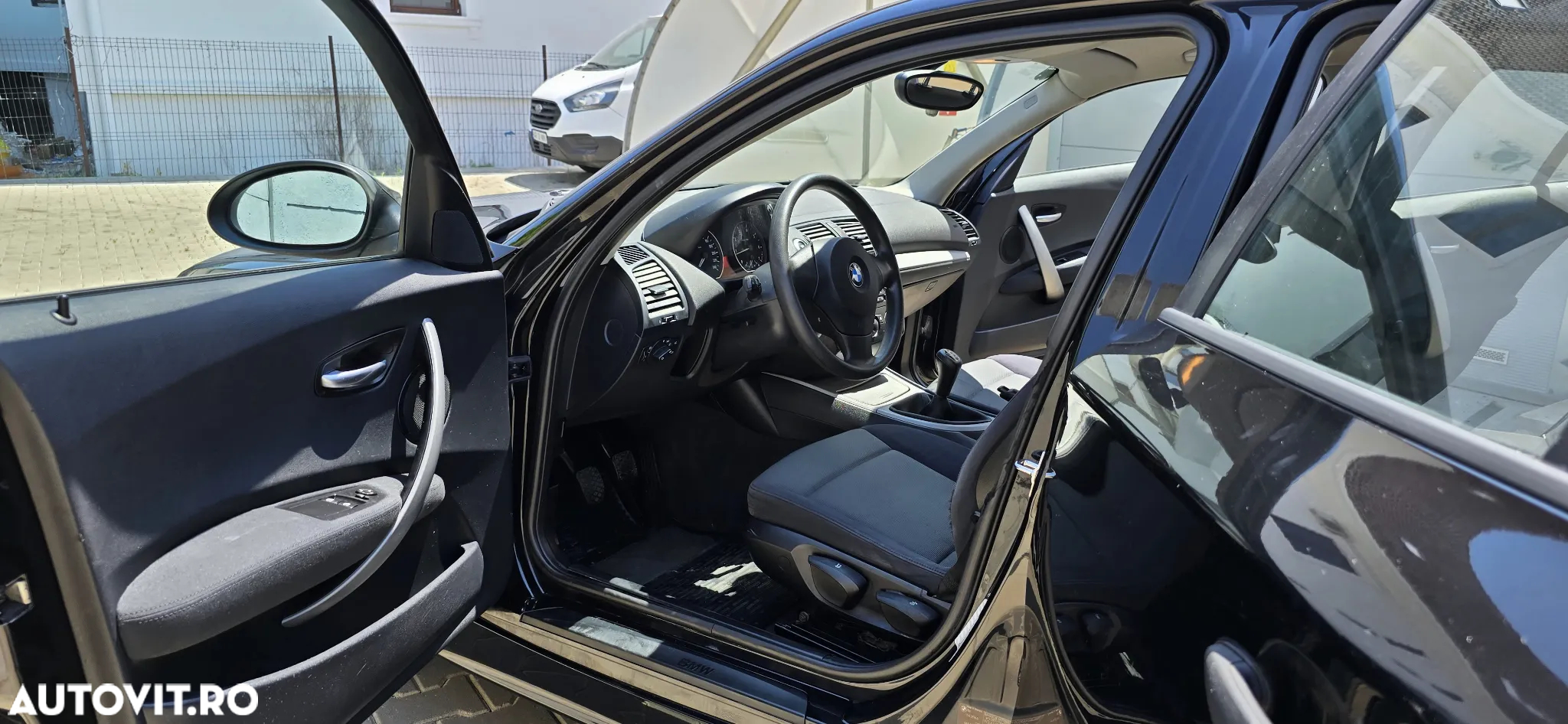 BMW Seria 1 116i - 14