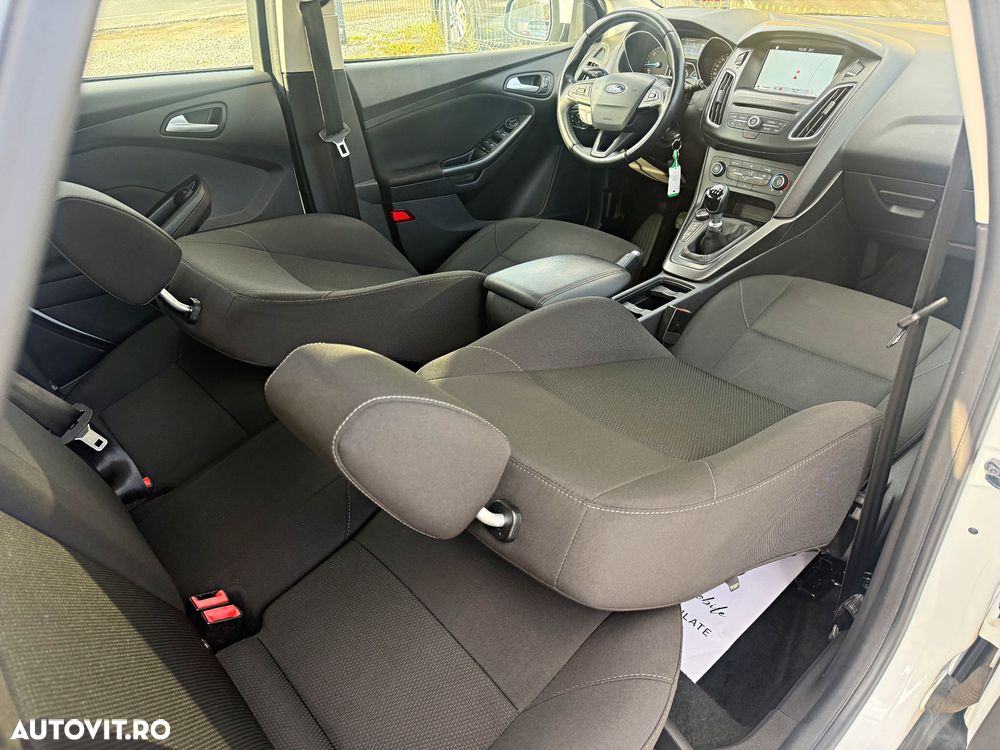 Ford Focus 1.5 TDCi Titanium - 6
