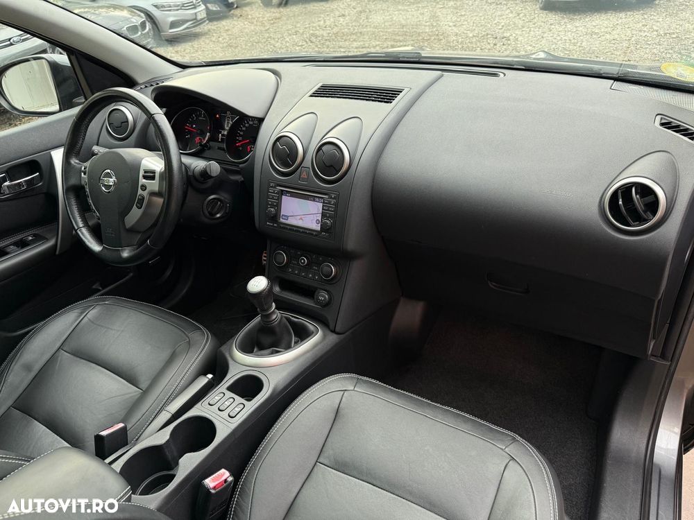 Nissan Qashqai 1.6 DCI TEKNA+ - 27