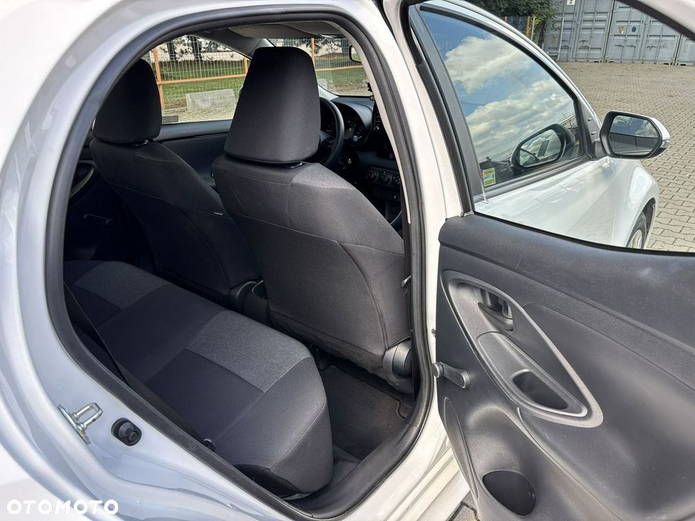 Toyota Yaris 1.0 Active - 18