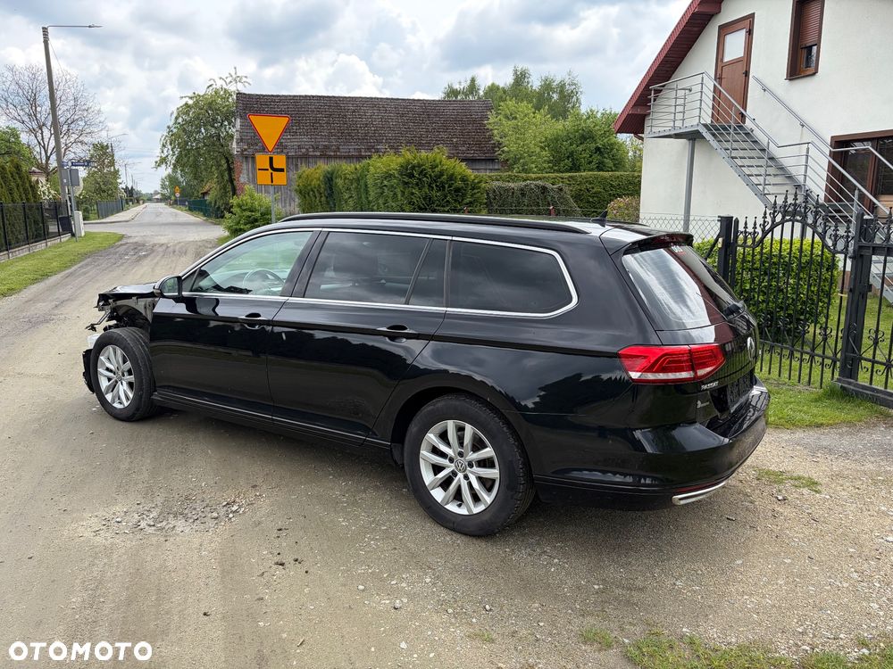Volkswagen Passat 2.0 TDI SCR DSG Highline - 8