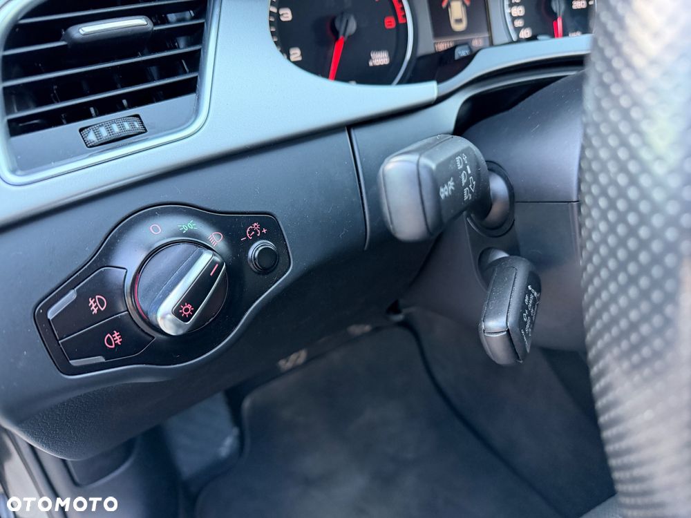 Audi A4 Limousine 1.8 TFSI S line Sportpaket (plus) - 17