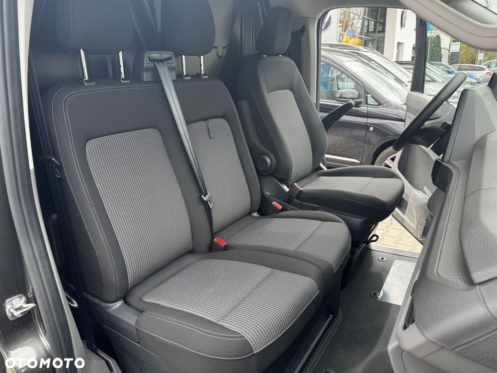 Volkswagen Transporter - 17