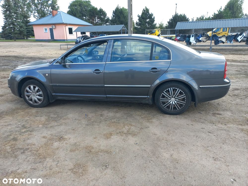 Skoda Superb 1.9 TDI 130KM  04r 9152 wszystkie części maska zderzak lampa - 3