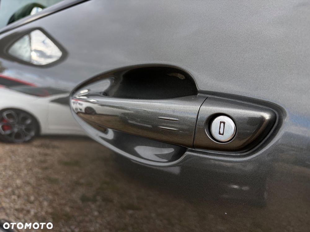 Peugeot 3008 PureTech 130 Stop & Start GPF EAT8 Allure - 33