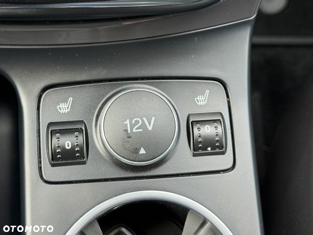 Ford Kuga 1.5 EcoBoost 2x4 Titanium - 23
