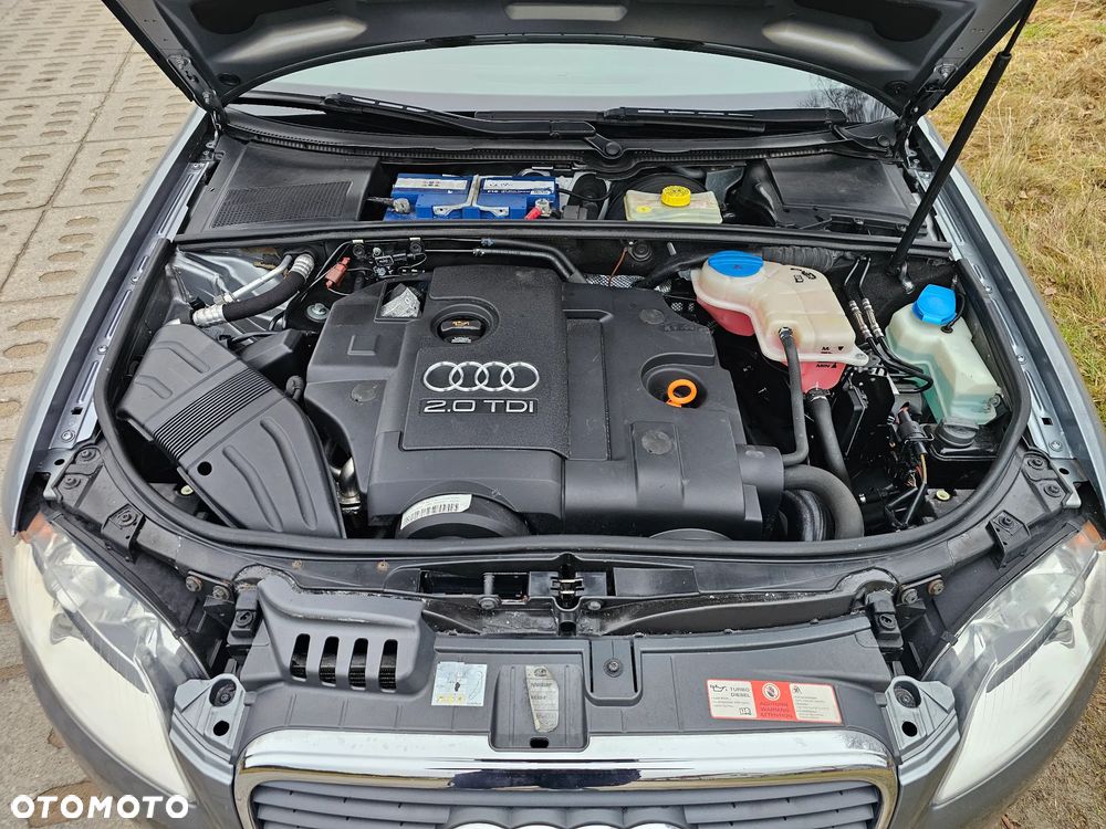 Audi A4 Limousine 2.0 TDI DPF - 7