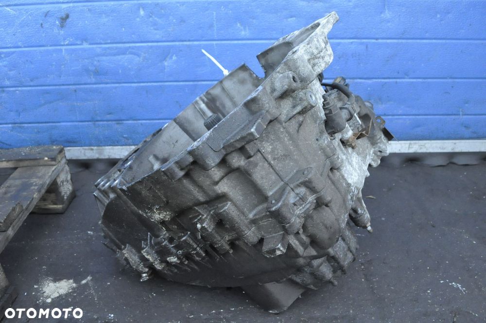 FOCUS MK2 ST C30 S40 II V50 2.5T 220KM 225KM SKRZYNIA 666R-7002-AF 182tys - 3