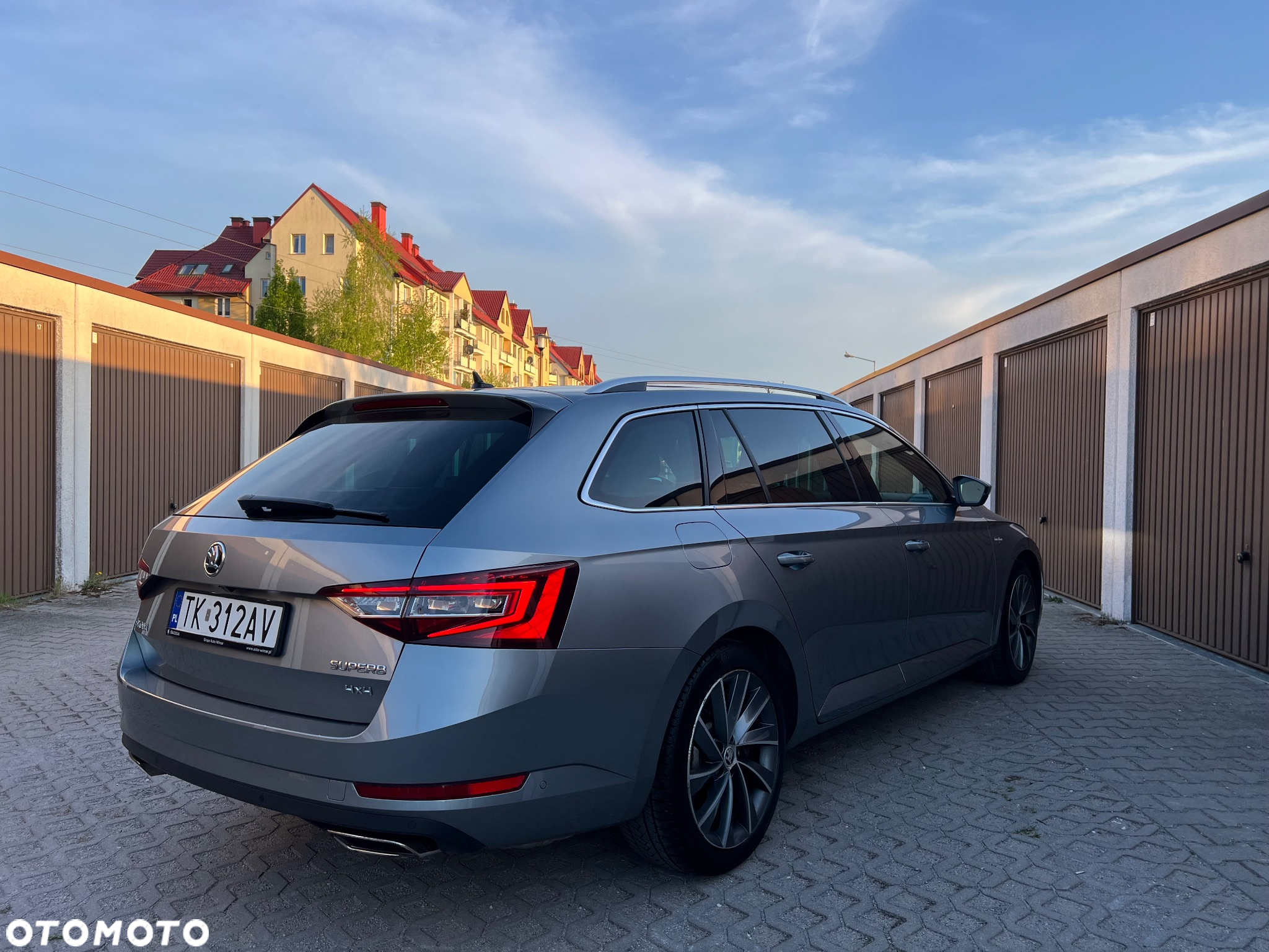 Skoda Superb 2.0 TSI 4x4 L&K DSG - 5