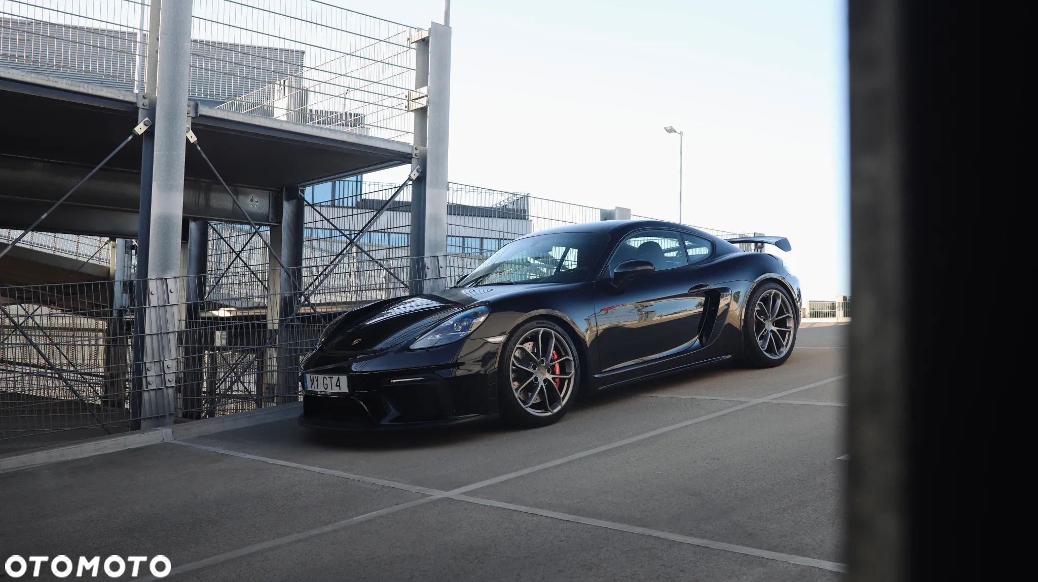 Porsche 718 Cayman GPF GT4 PDK - 1
