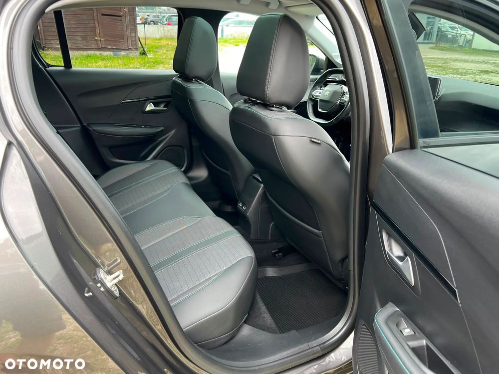 Peugeot 208 PureTech 110 Stop & Start Allure - 22