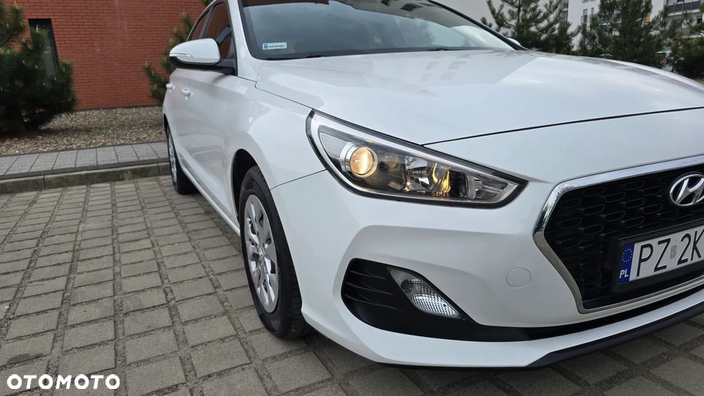 Hyundai i30 1.4 Comfort - 17