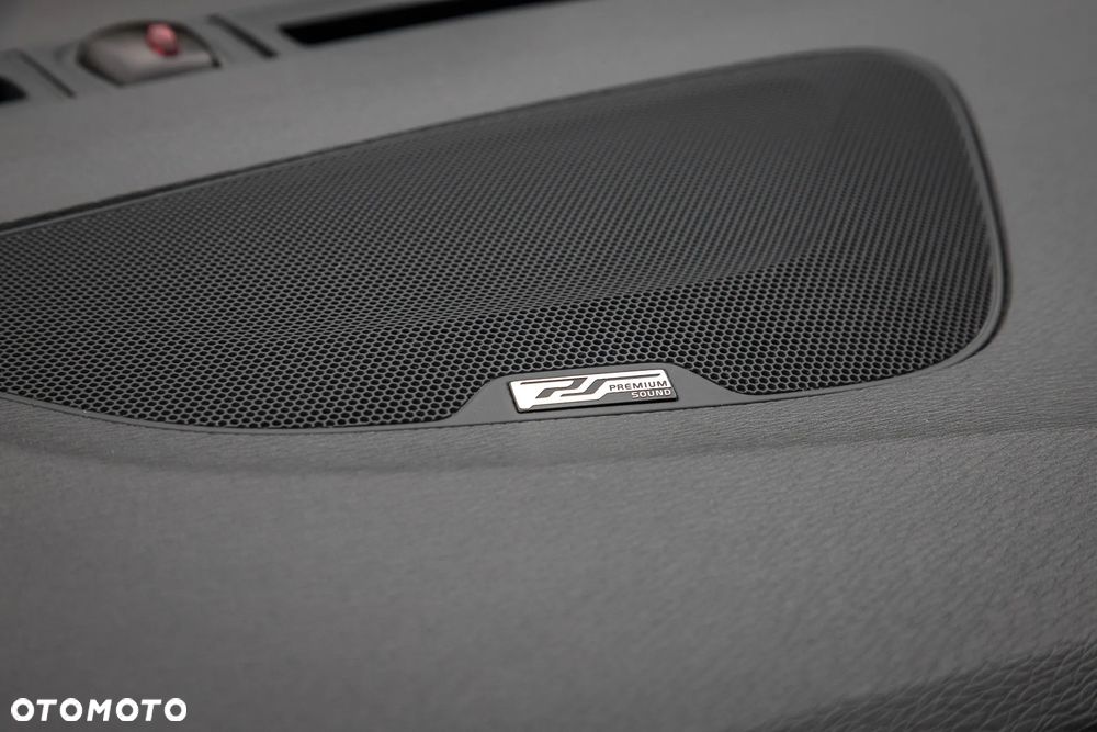 Volvo V60 T6 AWD Geartronic RDesign - 26