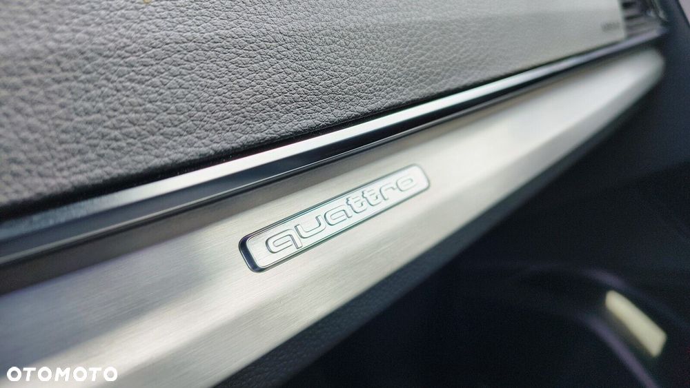 Audi Q5 Sportback - 37