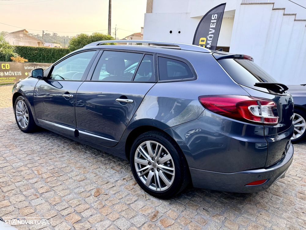 Renault Mégane BLUE dCi 115 GT LINE - 4