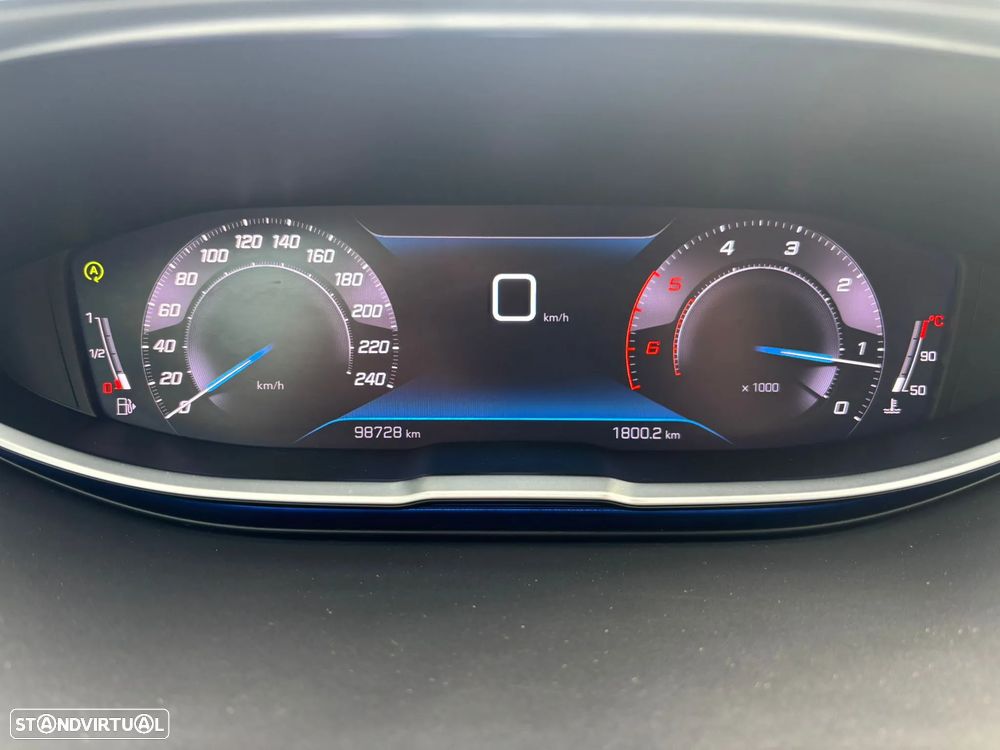 Peugeot 3008 1.5 BlueHDi Active Pack - 28