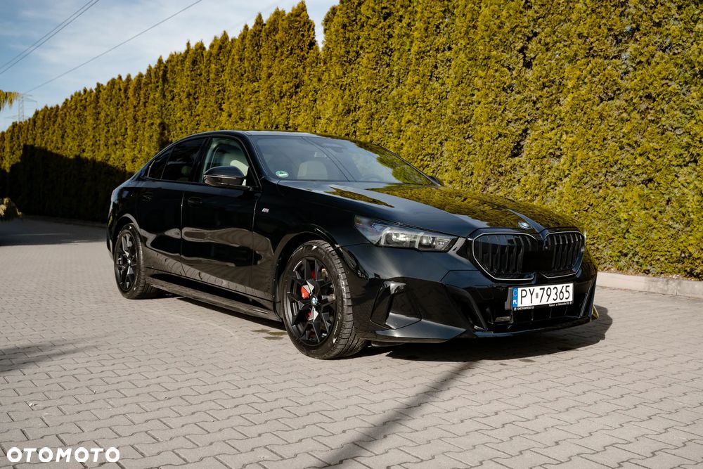 BMW Seria 5 - 16