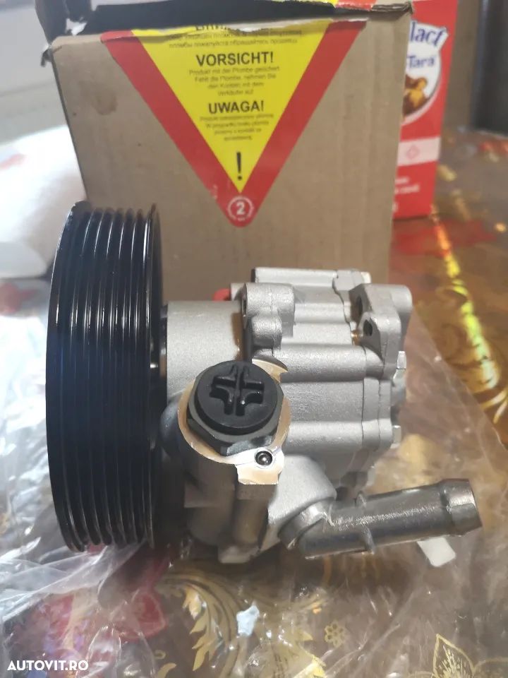 Pompă servo Nissan Atleon Cabstar 2002-2006 PIESE - 1