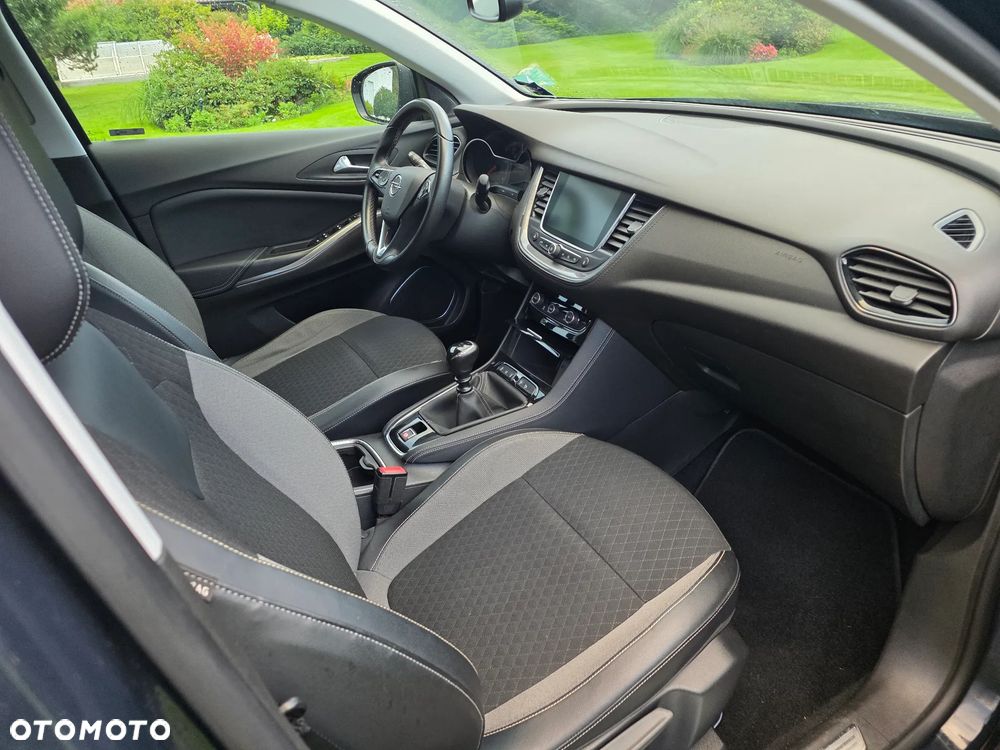 Opel Grandland X 1.2 T Enjoy S&S - 7