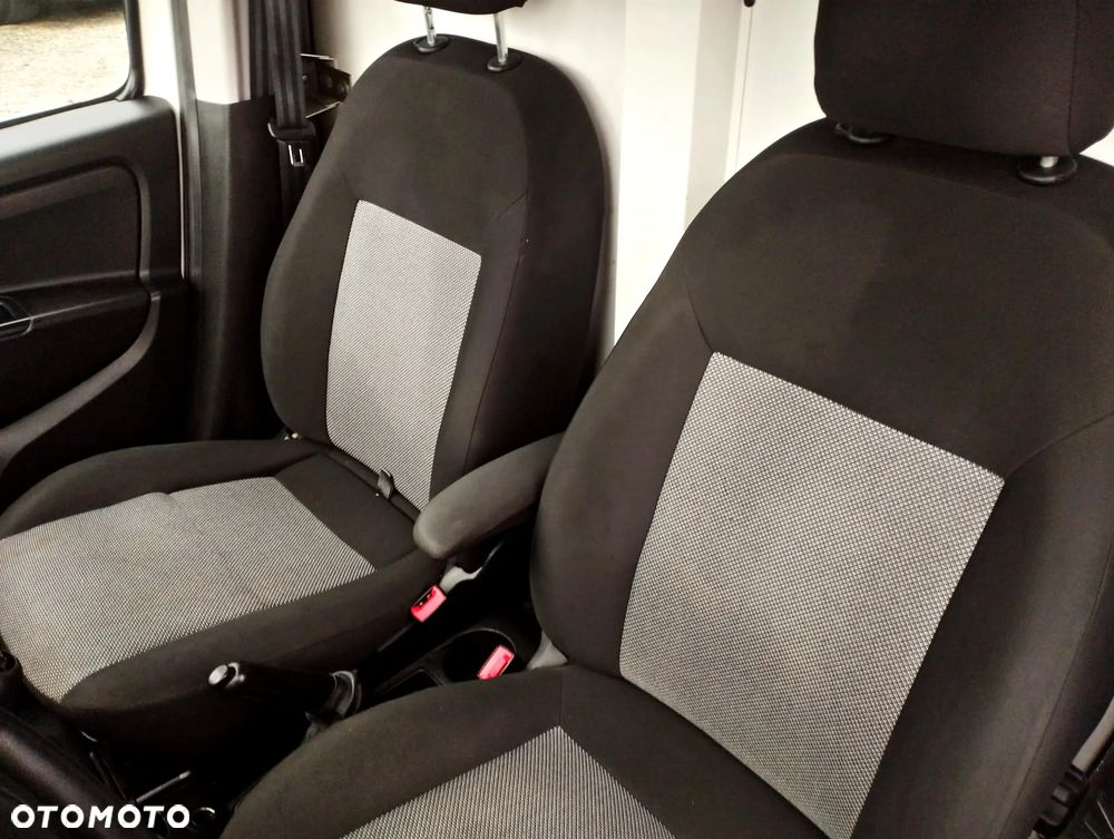 Fiat Doblo Chłodnia 105KM 2 zasilania chłodni - 25