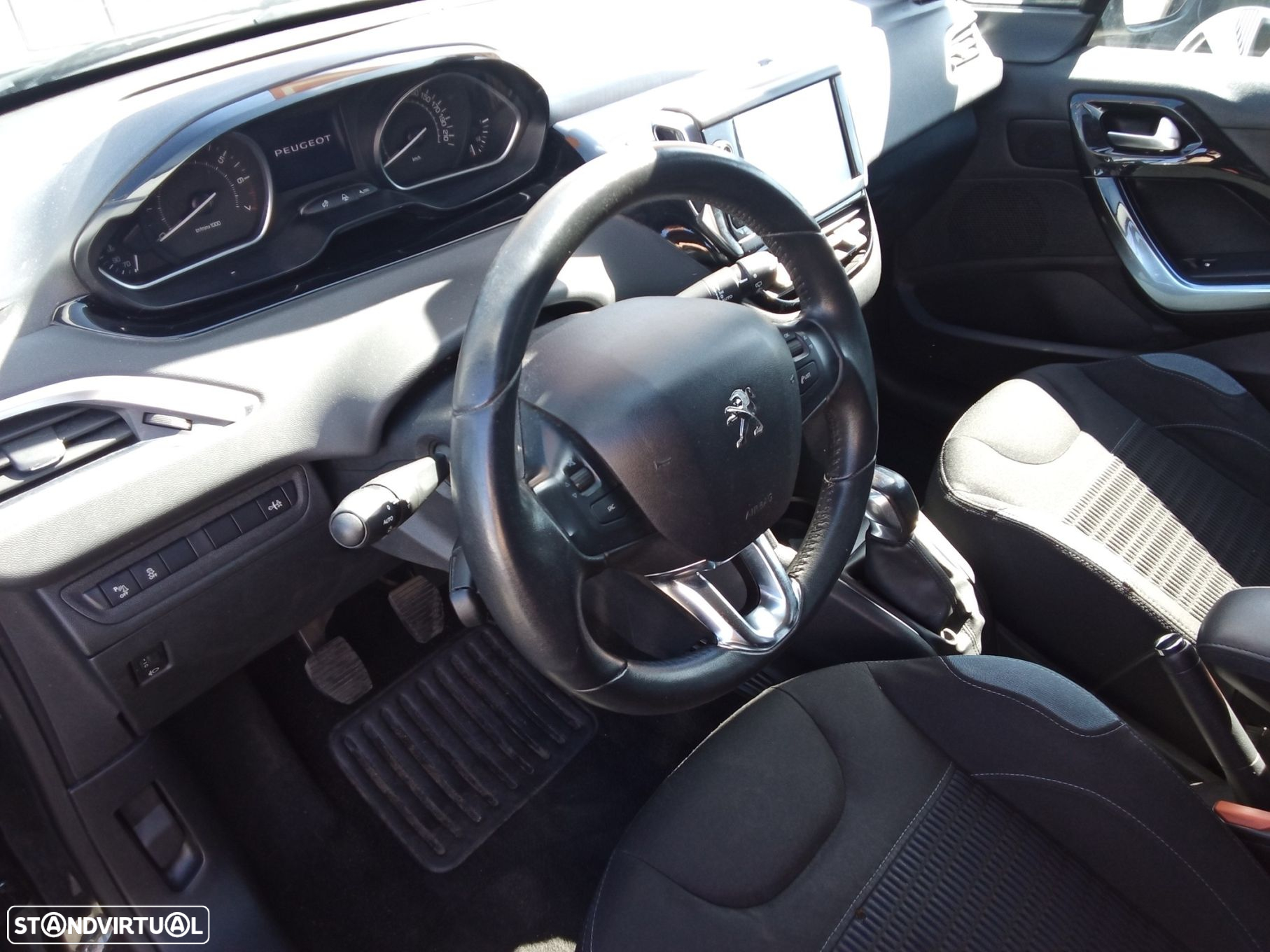 Peugeot 208 1.2 VTi Active - 9