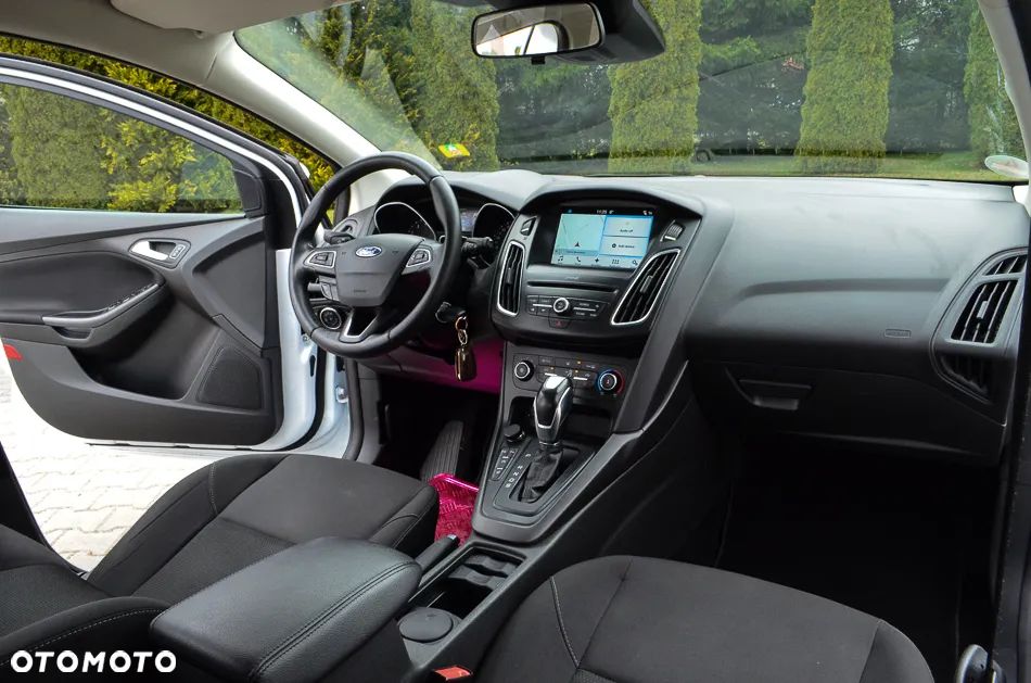 Ford Focus 1.0 EcoBoost Active X - 39