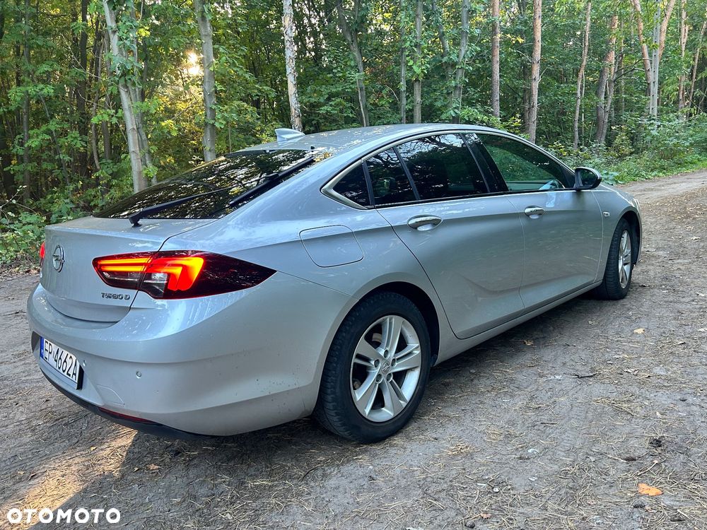 Opel Insignia - 8