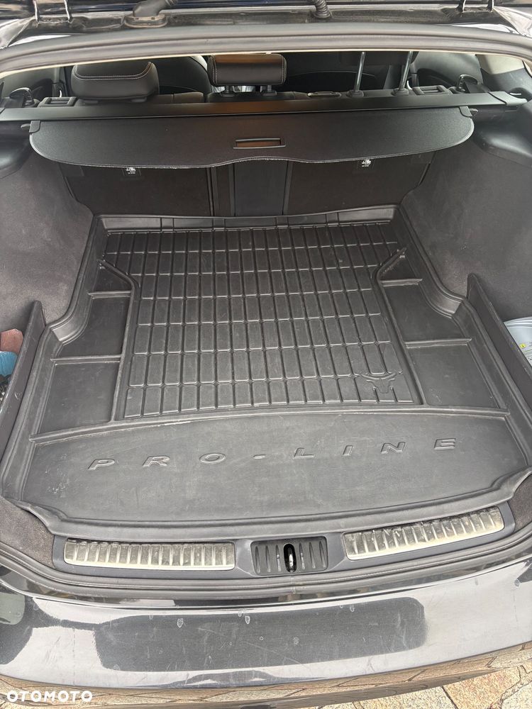 Toyota Avensis 1.8 Premium - 15