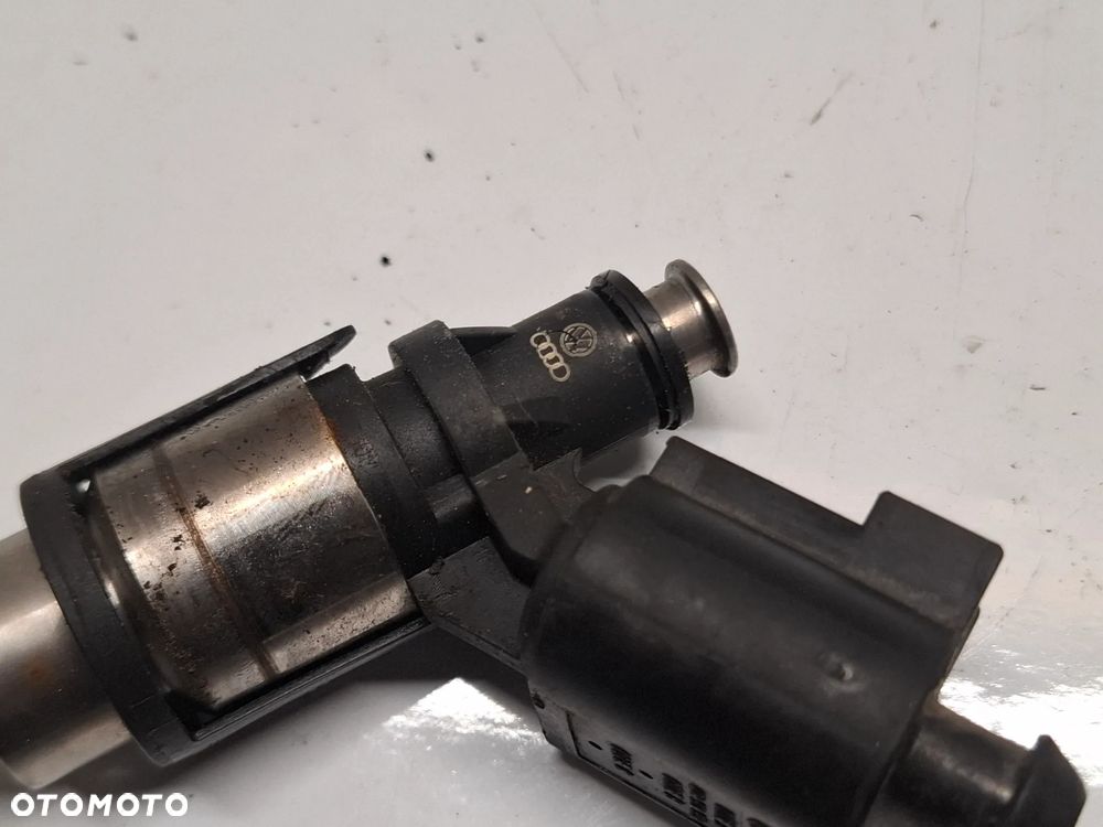 WTRYSK WTRYSKIWACZ 2.0TFSI VW AUDI SEAT SKODA 06D133036D SLASK WYSYLKA VAT - 2