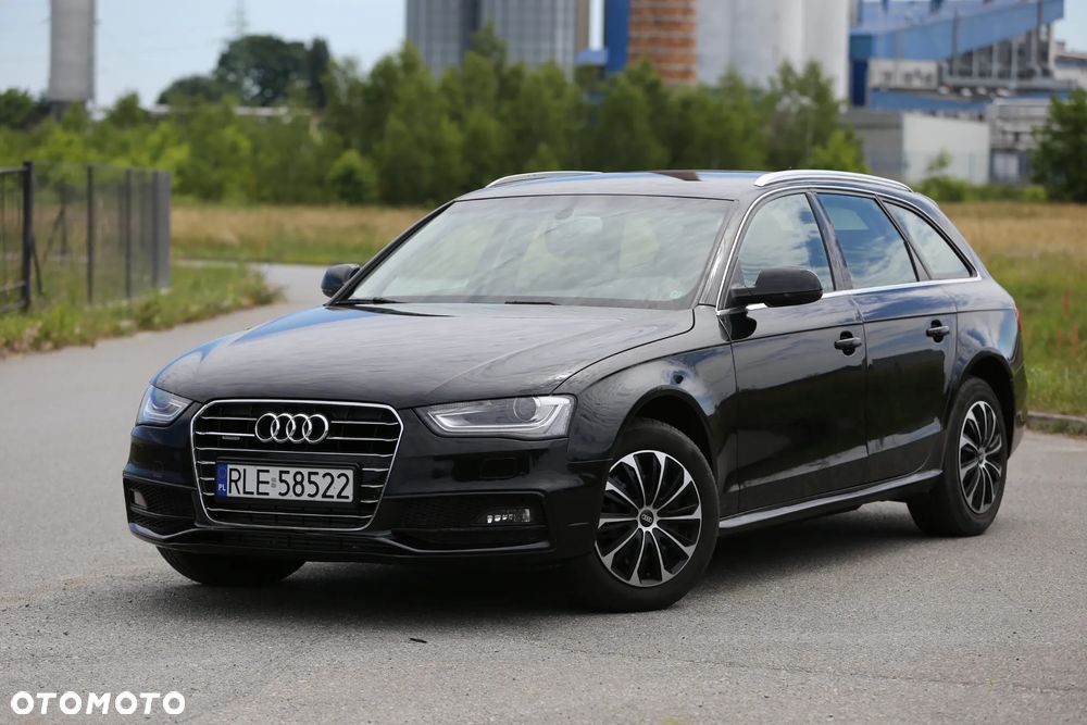 Audi A4 Avant 2014 photo 2
