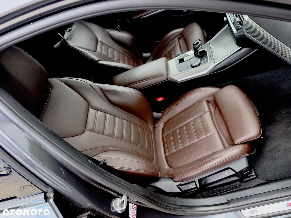 BMW Seria 3 320d mHEV M Sport - 29