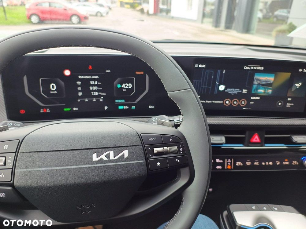 Kia EV6 - 13