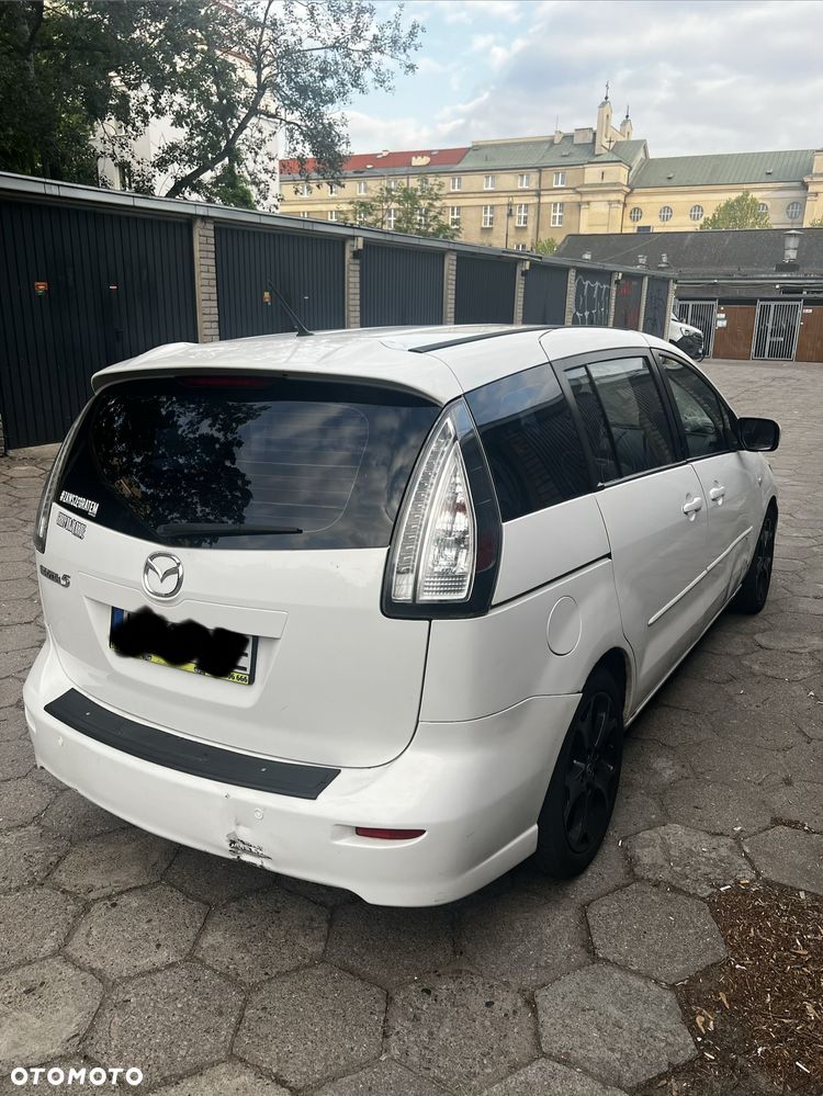 Mazda 5 - 4