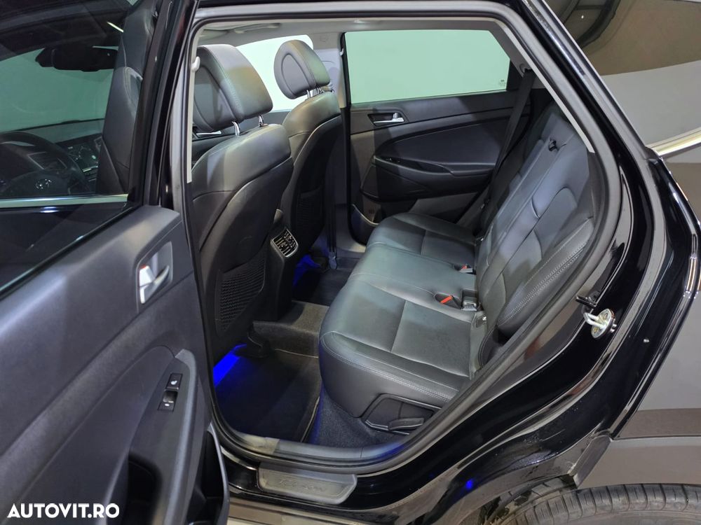 Hyundai Tucson blue 1.7 CRDi 2WD DCT Premium - 12